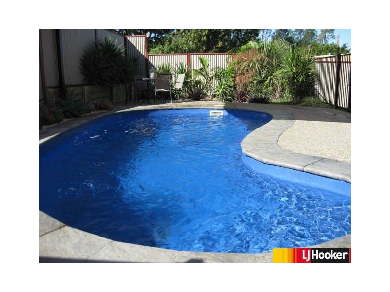 41 Thurston Drive, Moranbah QLD 4744