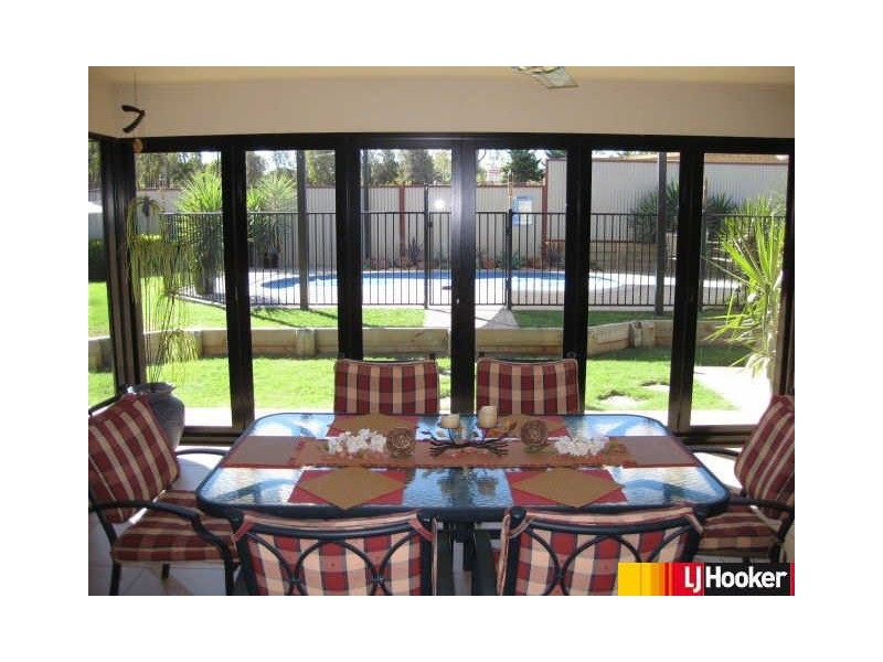 41 Thurston Drive, Moranbah QLD 4744