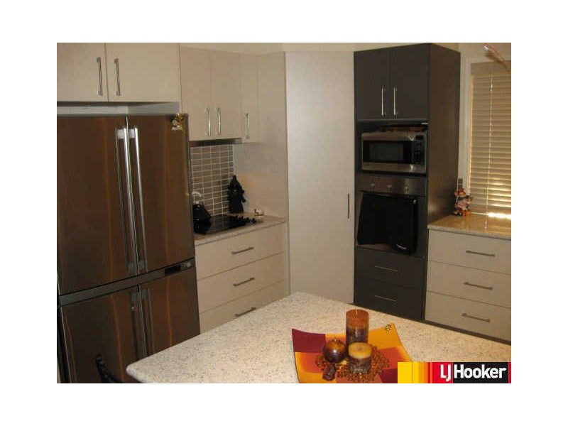 41 Thurston Drive, Moranbah QLD 4744