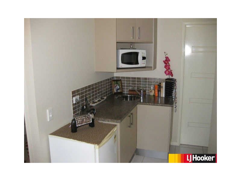 41 Thurston Drive, Moranbah QLD 4744