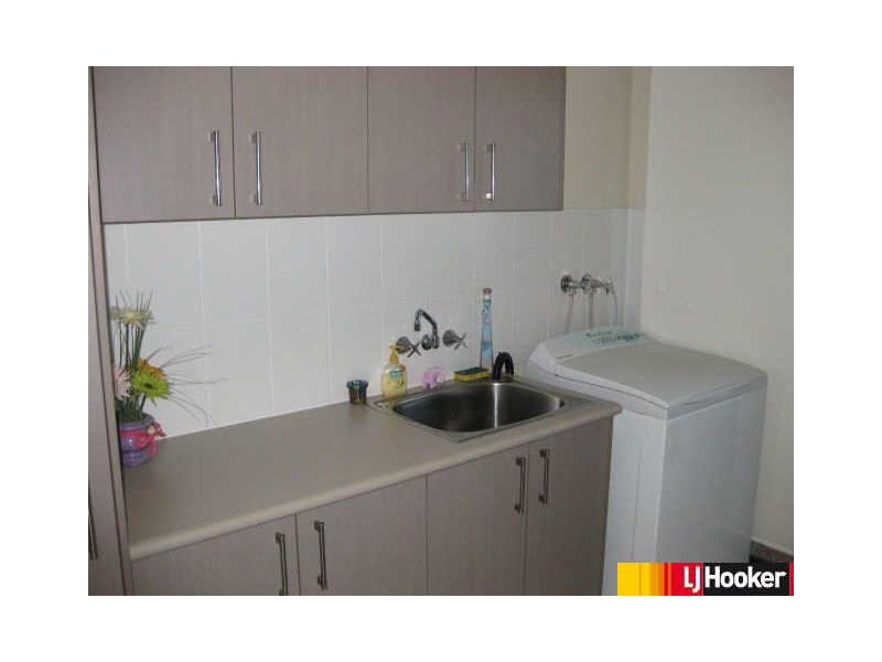 41 Thurston Drive, Moranbah QLD 4744