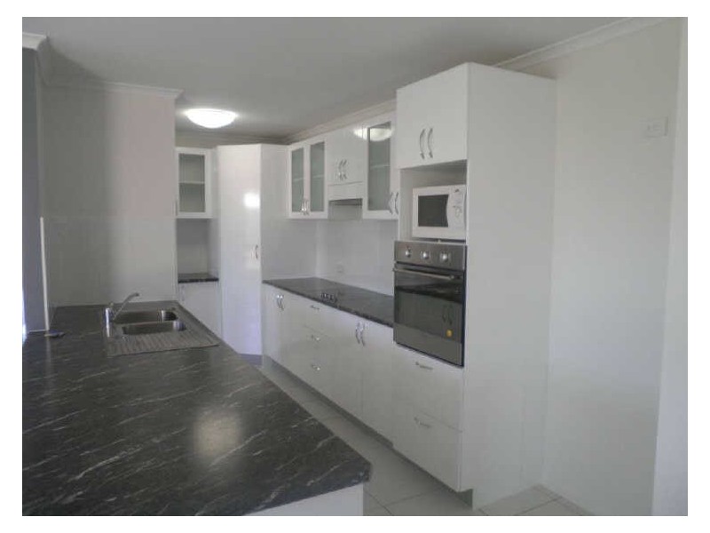 76 Utah Drive, Moranbah QLD 4744