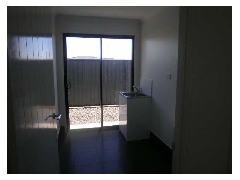 76 Utah Drive, Moranbah QLD 4744