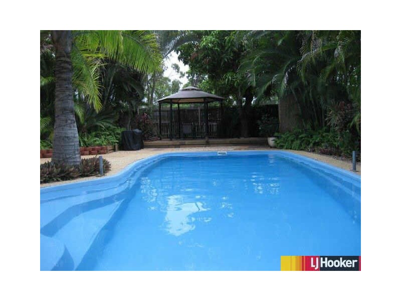 17 Goolagong Crescent, Moranbah QLD 4744