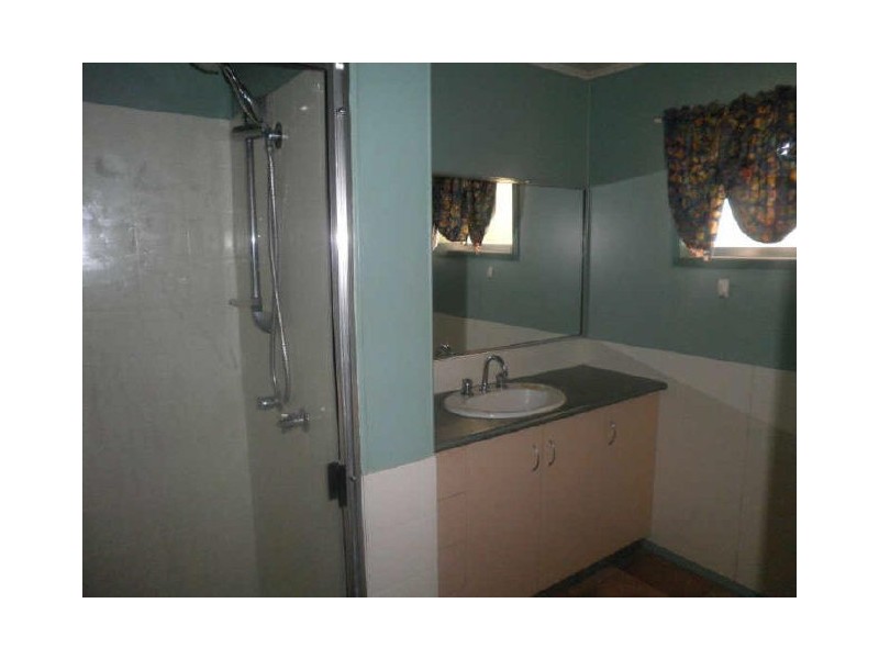 24 McCool Street, Moranbah QLD 4744