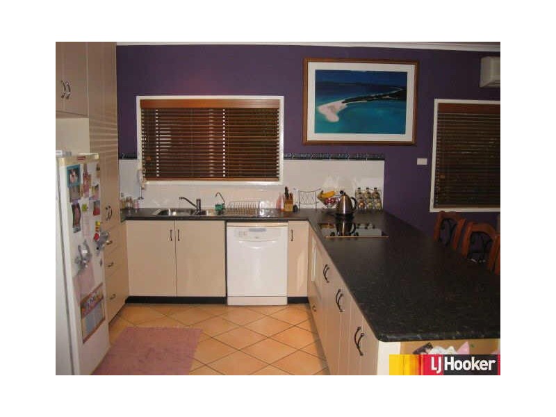 20 Goolagong Crescent, Moranbah QLD 4744