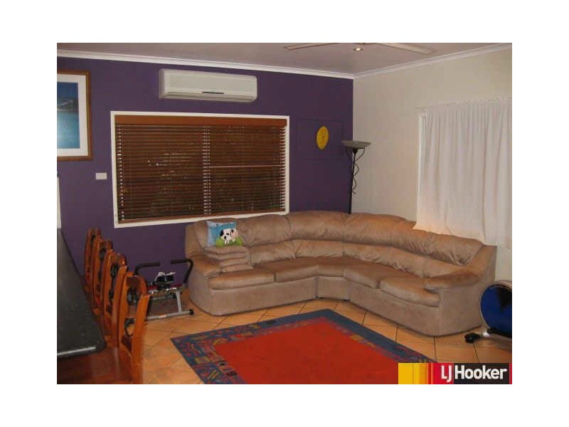 20 Goolagong Crescent, Moranbah QLD 4744