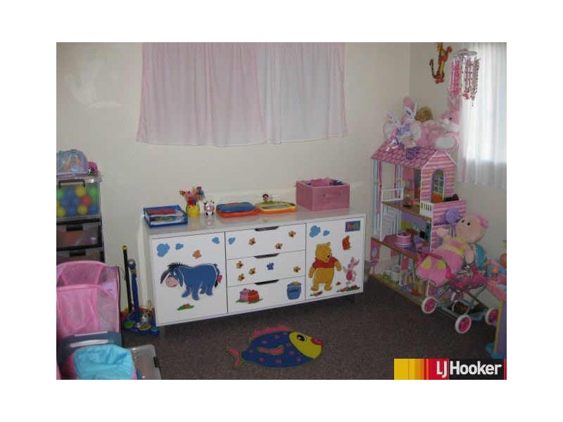 20 Goolagong Crescent, Moranbah QLD 4744