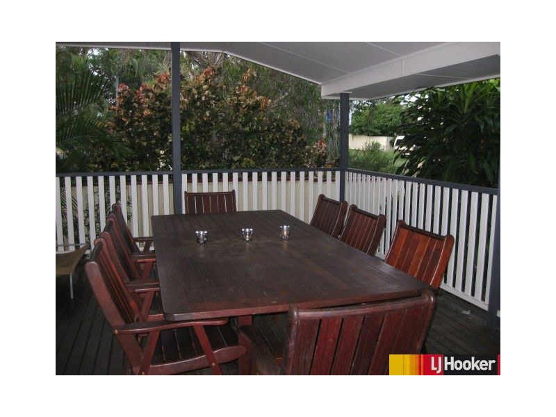 20 Goolagong Crescent, Moranbah QLD 4744