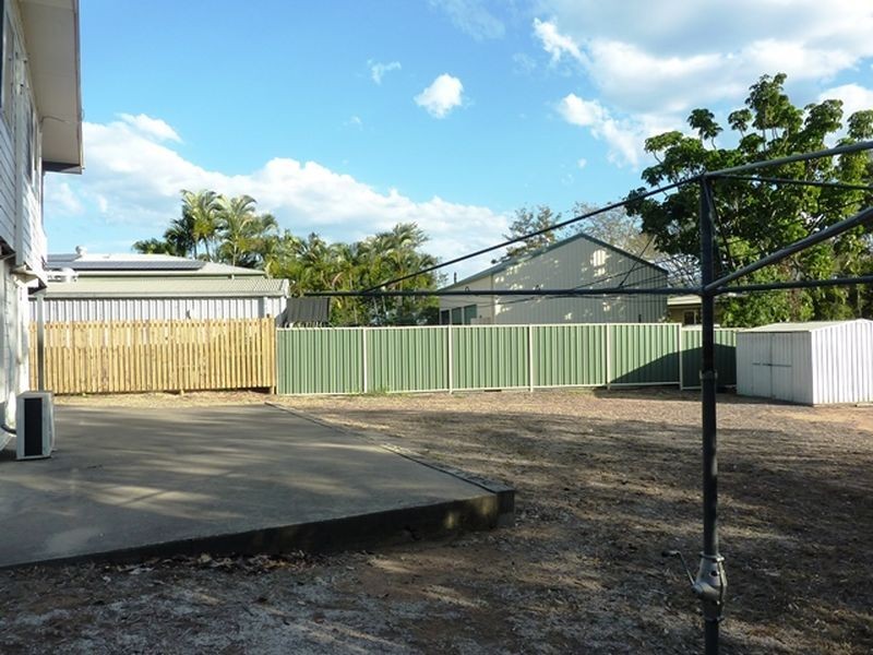 18 Barraclough Crescent, Moranbah QLD 4744