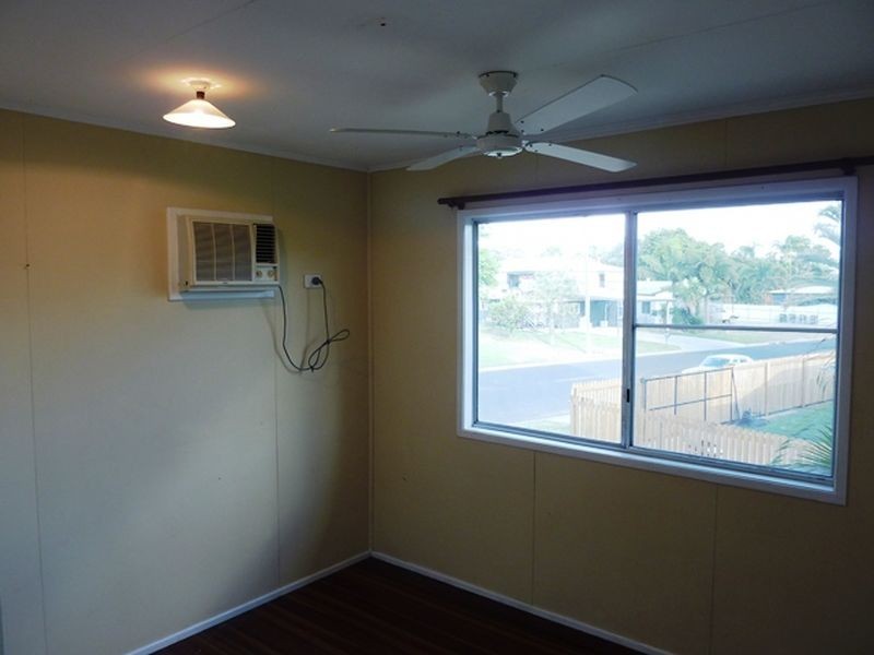 18 Barraclough Crescent, Moranbah QLD 4744