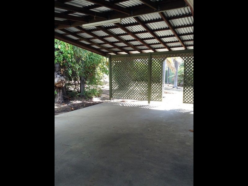 23 Barcoo Drive, Moranbah QLD 4744