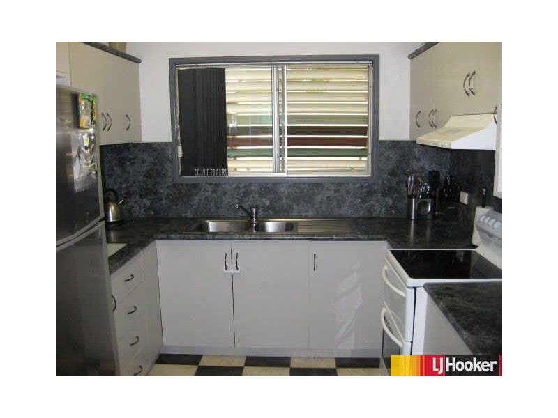 59 McCool Street, Moranbah QLD 4744