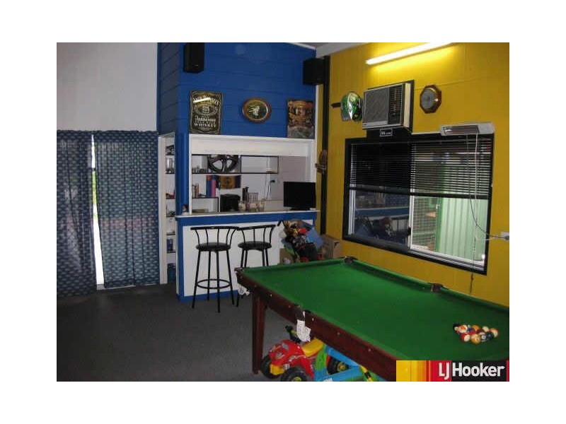 59 McCool Street, Moranbah QLD 4744