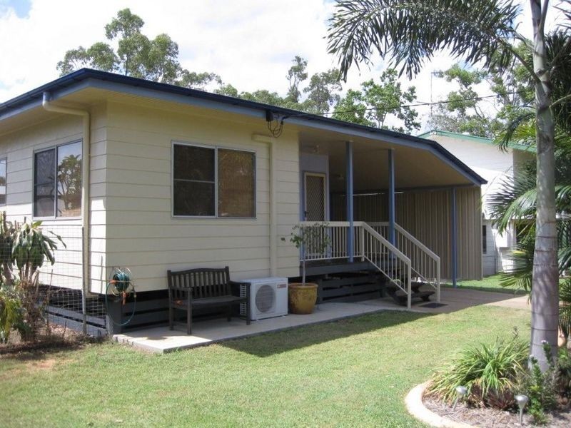 37 Goolagong Crescent, Moranbah QLD 4744