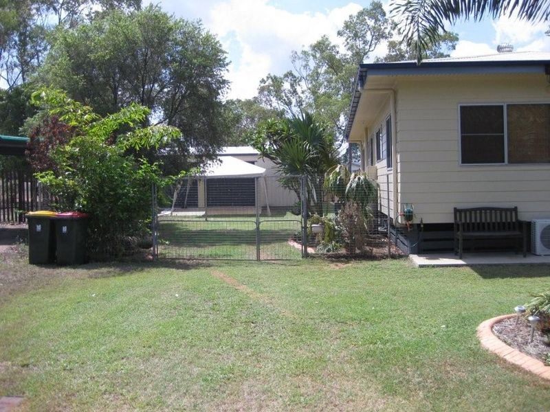 37 Goolagong Crescent, Moranbah QLD 4744