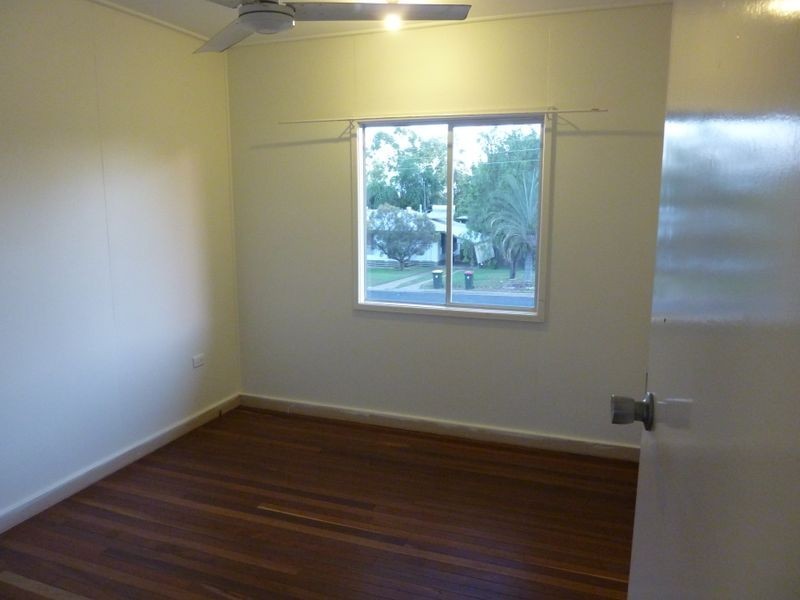 18 Lawson Drive, Moranbah QLD 4744