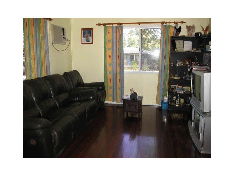 21 Rolfe Street, Moranbah QLD 4744