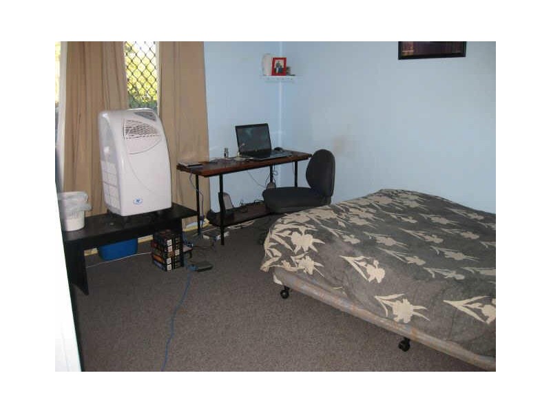 21 Rolfe Street, Moranbah QLD 4744