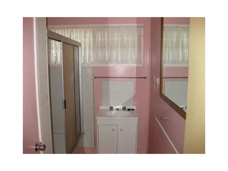 8 Herbert Court, Moranbah QLD 4744