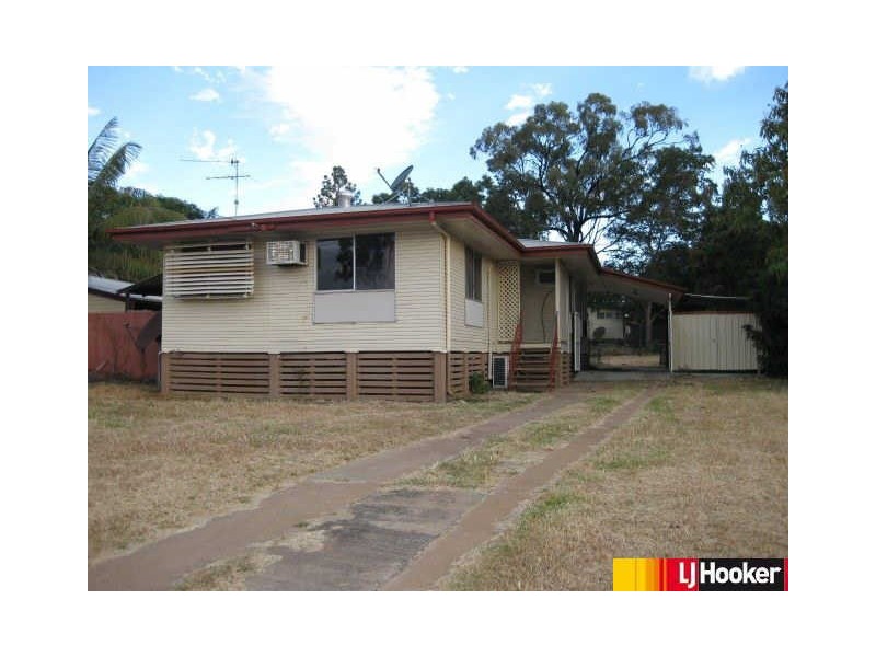 8 Herbert Court, Moranbah QLD 4744