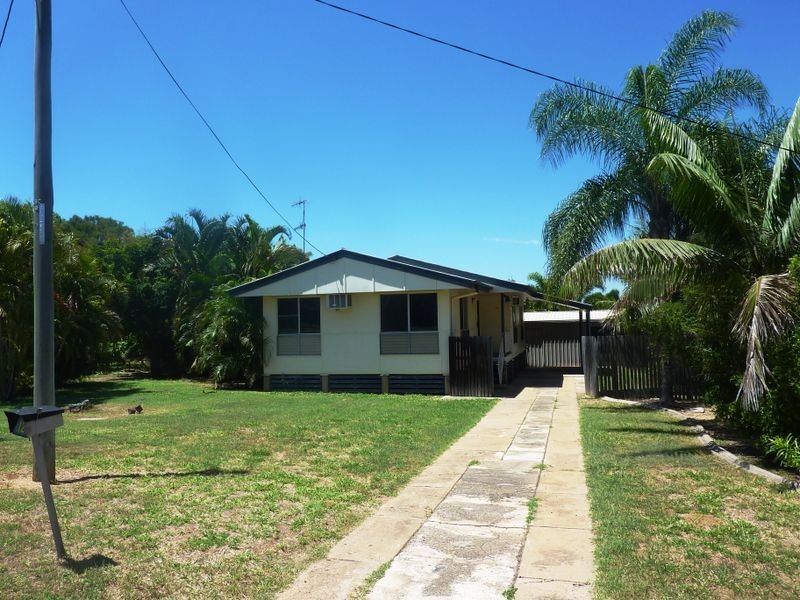 12 Gilbert Court, Moranbah QLD 4744