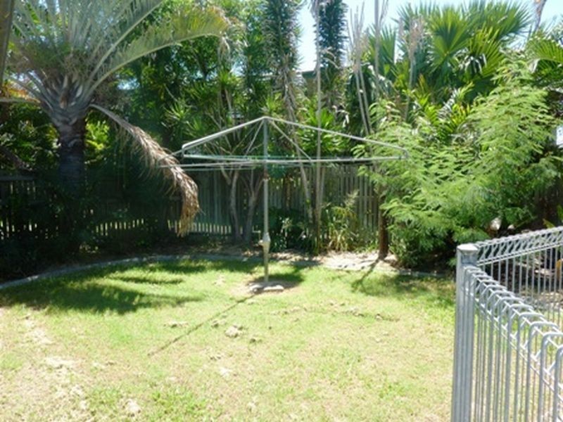 12 Gilbert Court, Moranbah QLD 4744