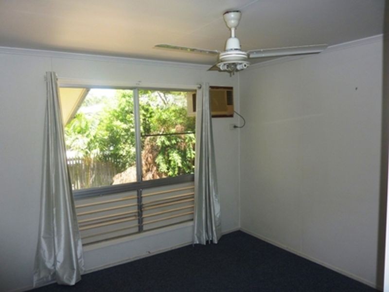 12 Gilbert Court, Moranbah QLD 4744