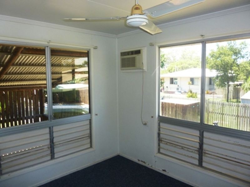 12 Gilbert Court, Moranbah QLD 4744