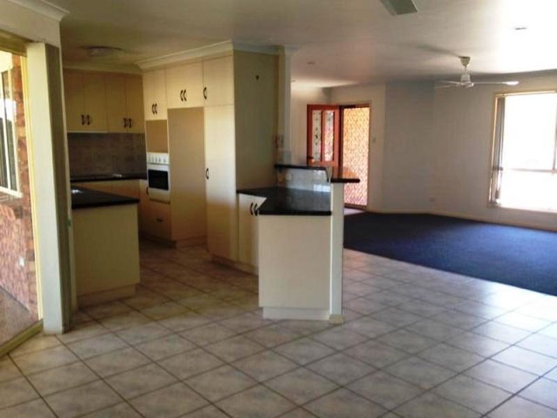 5 Maitland Street, Moranbah QLD 4744