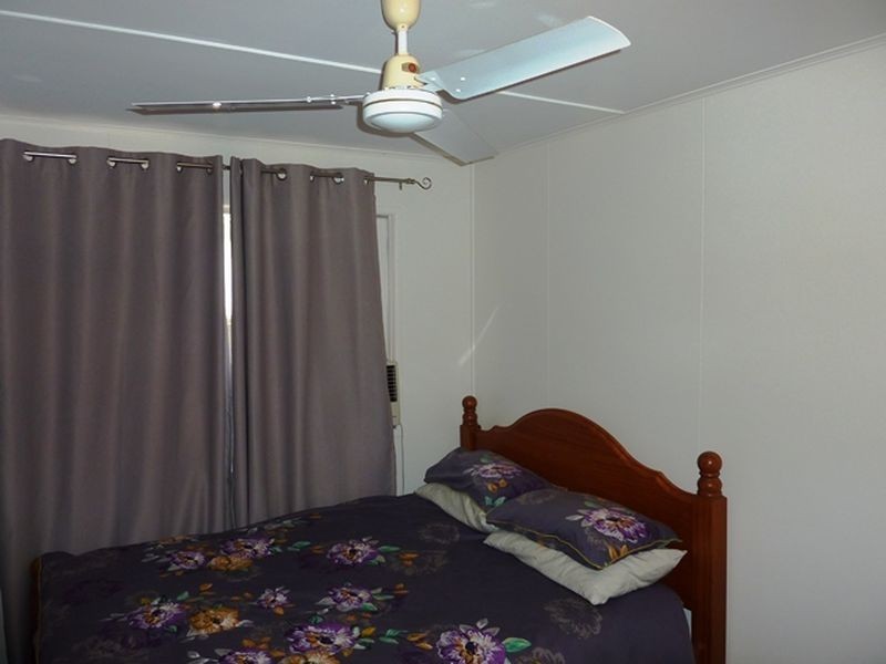 10 Flohr Drive, Moranbah QLD 4744