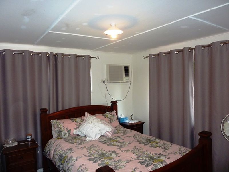 10 Flohr Drive, Moranbah QLD 4744