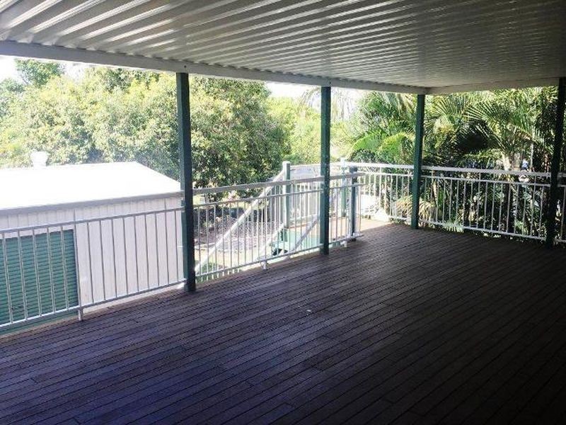 35 Brock Street, Dysart QLD 4745