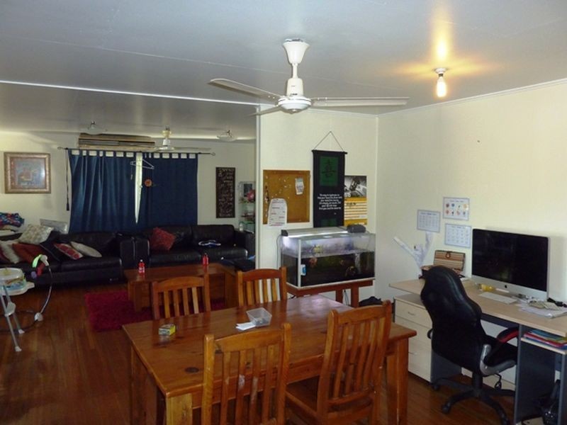 35 Brock Street, Dysart QLD 4745