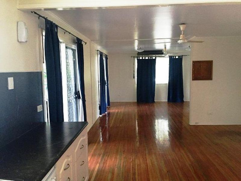 35 Brock Street, Dysart QLD 4745