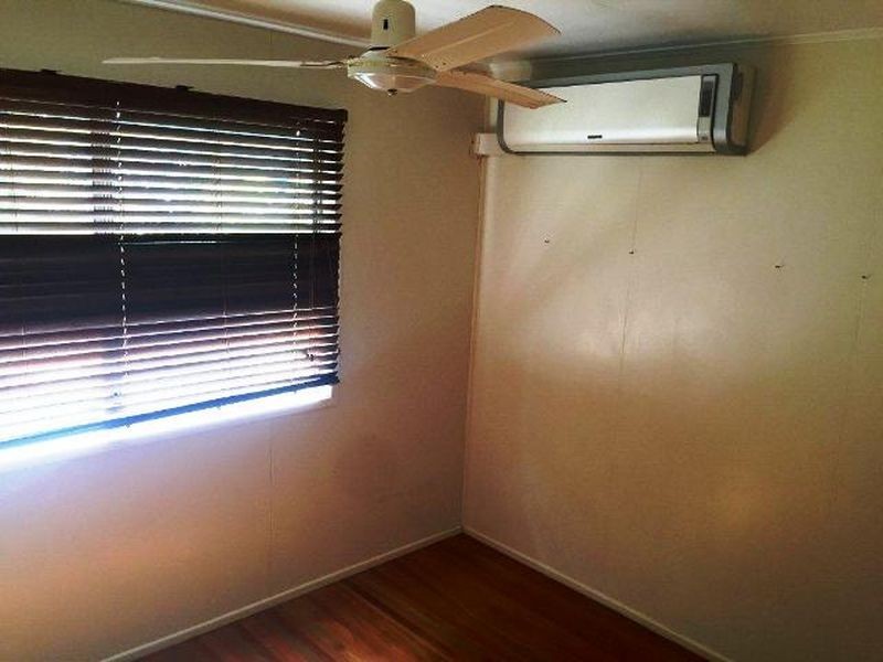 35 Brock Street, Dysart QLD 4745