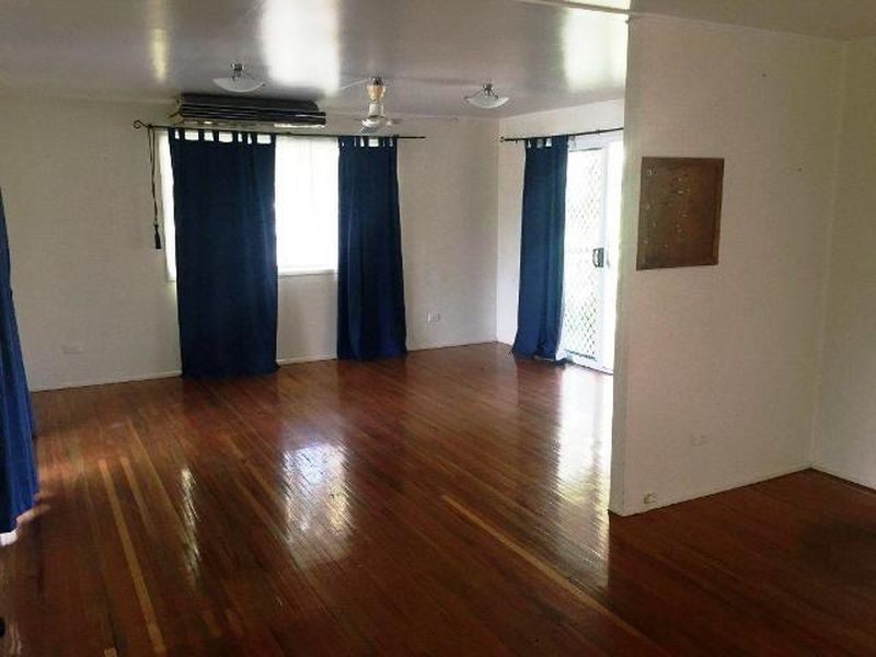 35 Brock Street, Dysart QLD 4745