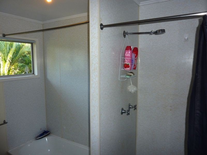 35 Brock Street, Dysart QLD 4745