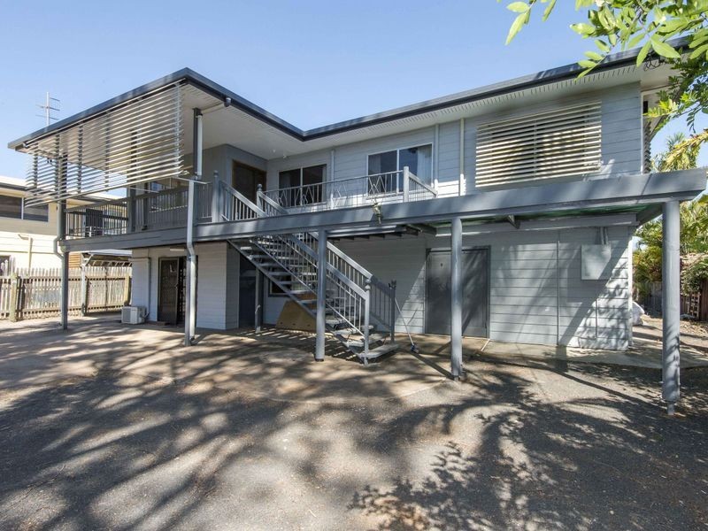 33 Ney Street, Moranbah QLD 4744