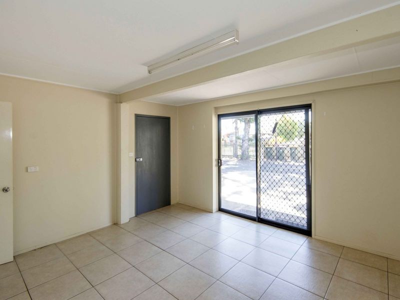 33 Ney Street, Moranbah QLD 4744