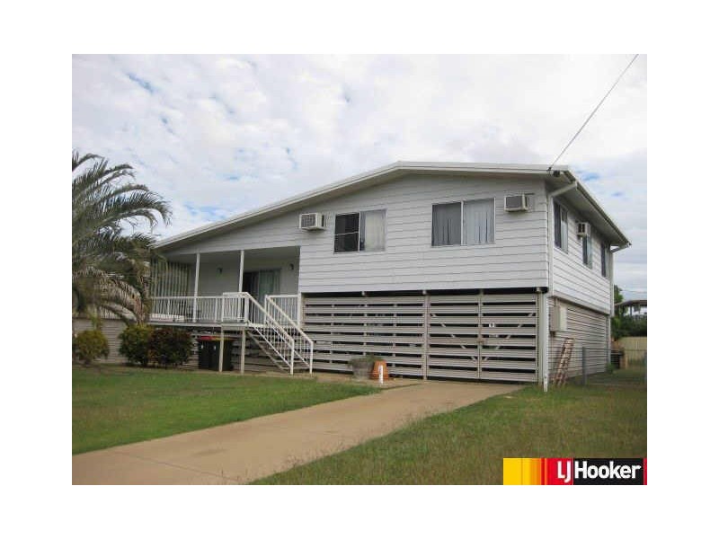 30 Shannon Drive, Moranbah QLD 4744