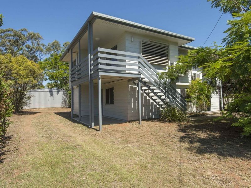 35 Goolagong Crescent, Moranbah QLD 4744