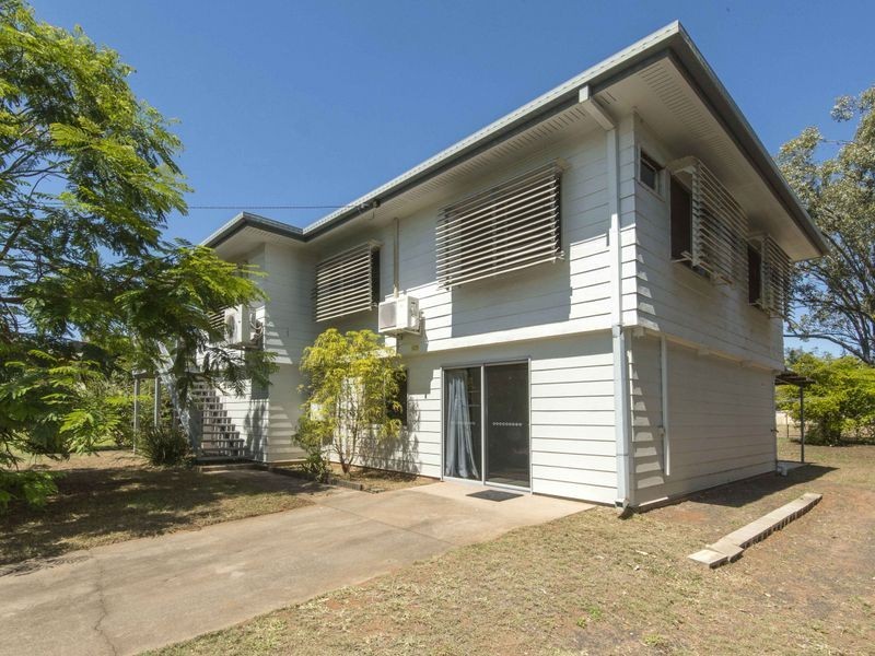 35 Goolagong Crescent, Moranbah QLD 4744