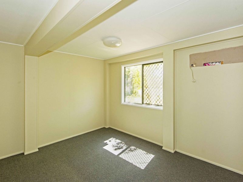 35 Goolagong Crescent, Moranbah QLD 4744