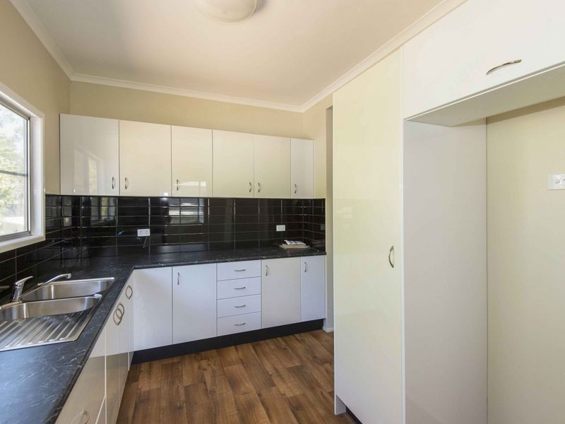 35 Goolagong Crescent, Moranbah QLD 4744