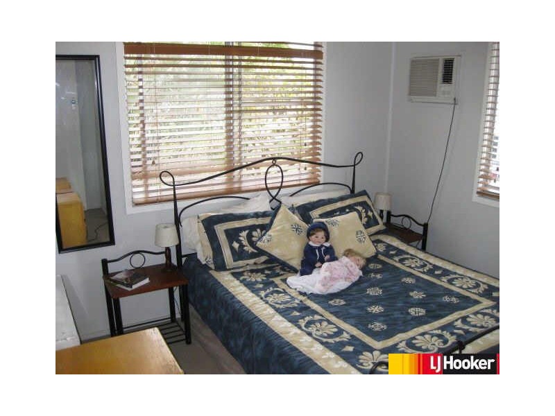 19 Oxley Drive, Moranbah QLD 4744