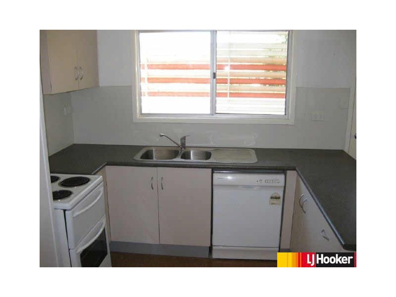 21 Mackay Street, Moranbah QLD 4744