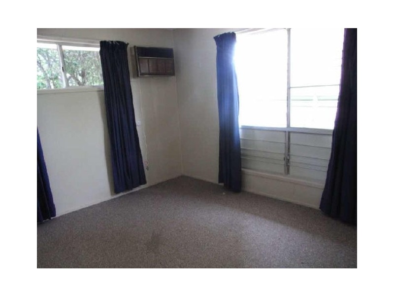 6 Kangaroo Drive, Moranbah QLD 4744