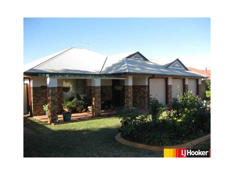 56 Clements Street, Moranbah QLD 4744