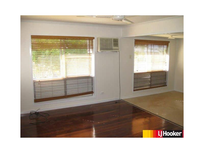 11 Kennedy Drive, Moranbah QLD 4744